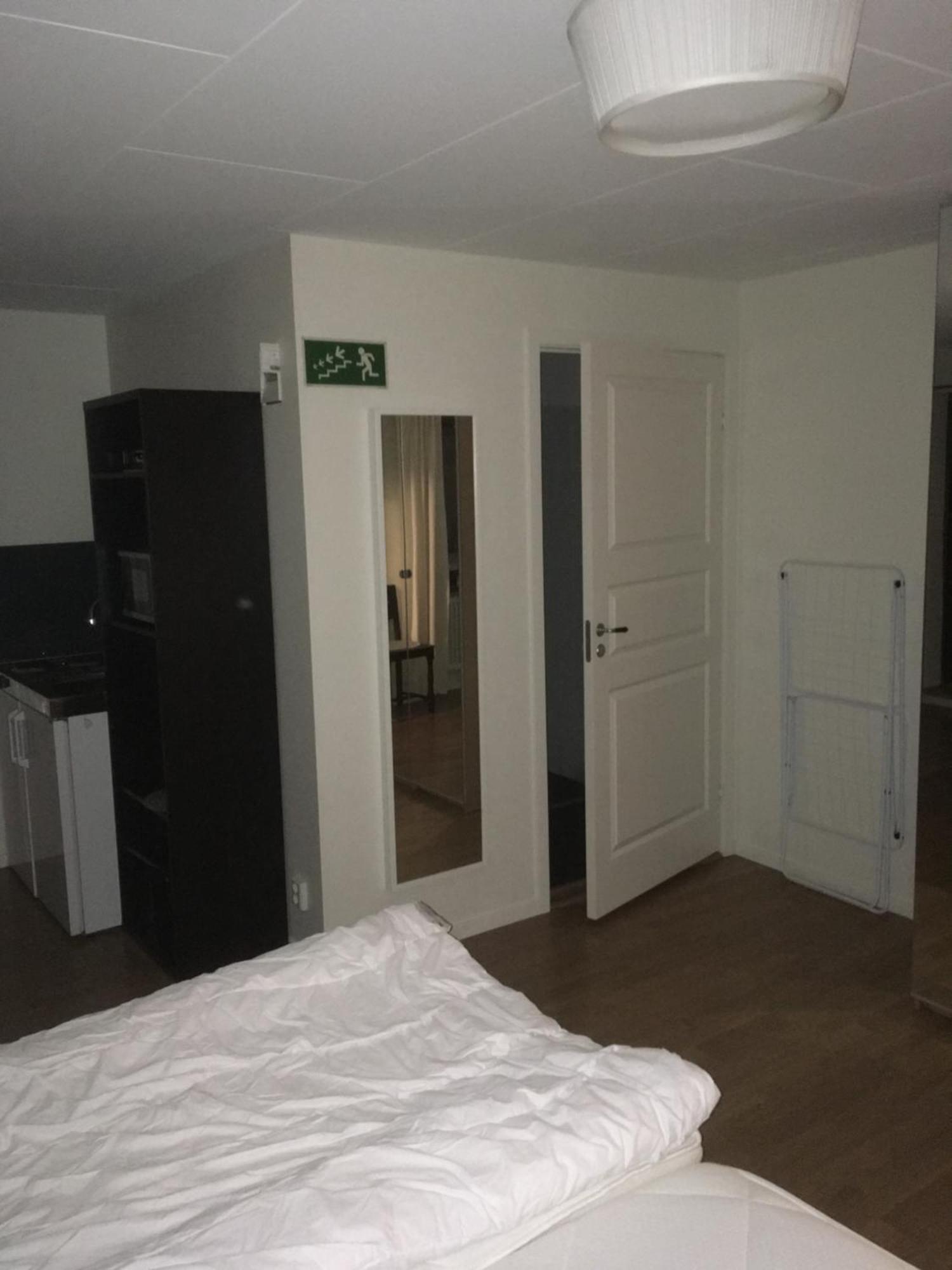 Trollhaettans Bed And Breakfast エクステリア 写真